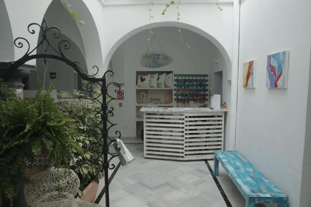 Wake up in Tarifa Hostel & Restaurant Lounge